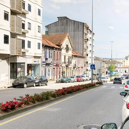 아파트 Moving Lines *