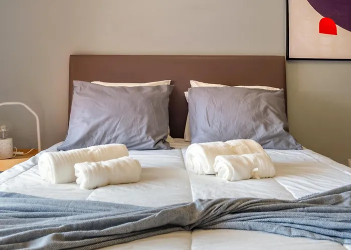 Apartman Moving Lines